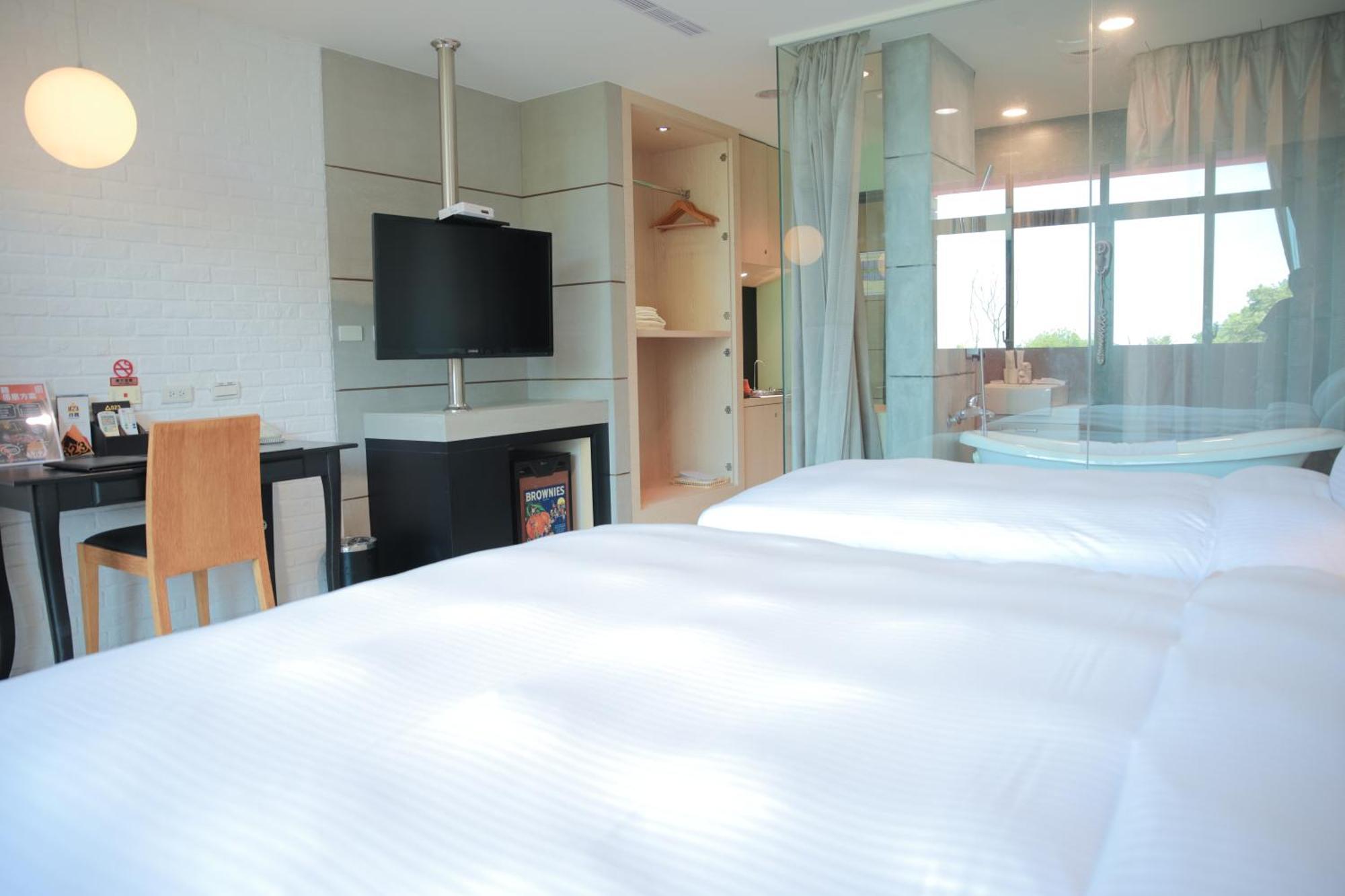 823 Tourist Hotel Цзиньху Экстерьер фото
