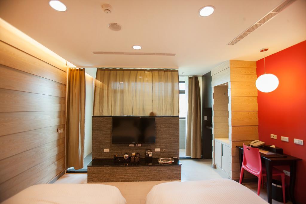 823 Tourist Hotel Цзиньху Экстерьер фото